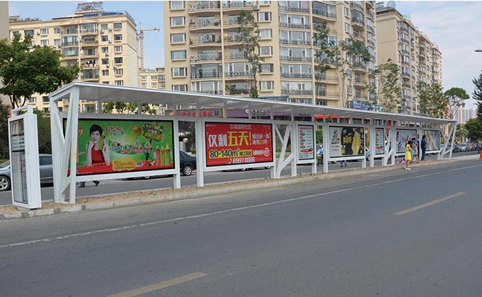 绵阳公交站台广告 城市流动的风景线，品牌传播的黄金阵地